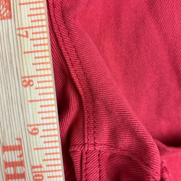 BDG sz 32W Mid Rise Red Jean Shorts Frayed Hem — ready for July 4th - Picture 2 of 10